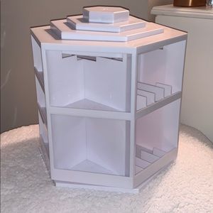 Rotating Makeup Holder!